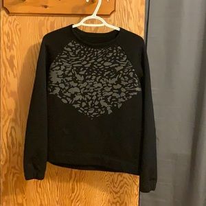 Lululemon sweater with pockets